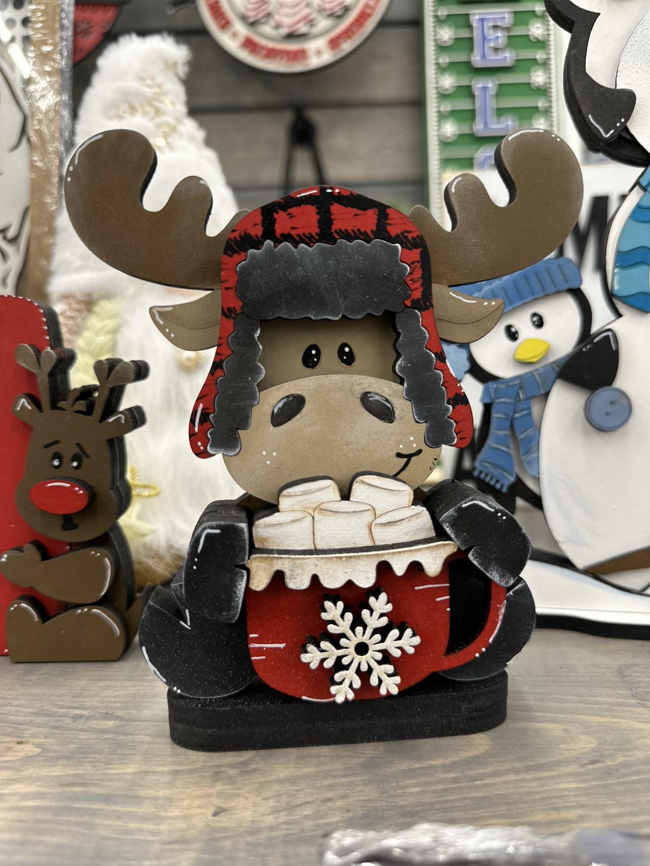 Moose Shelf Sitter | Hot Cocoa