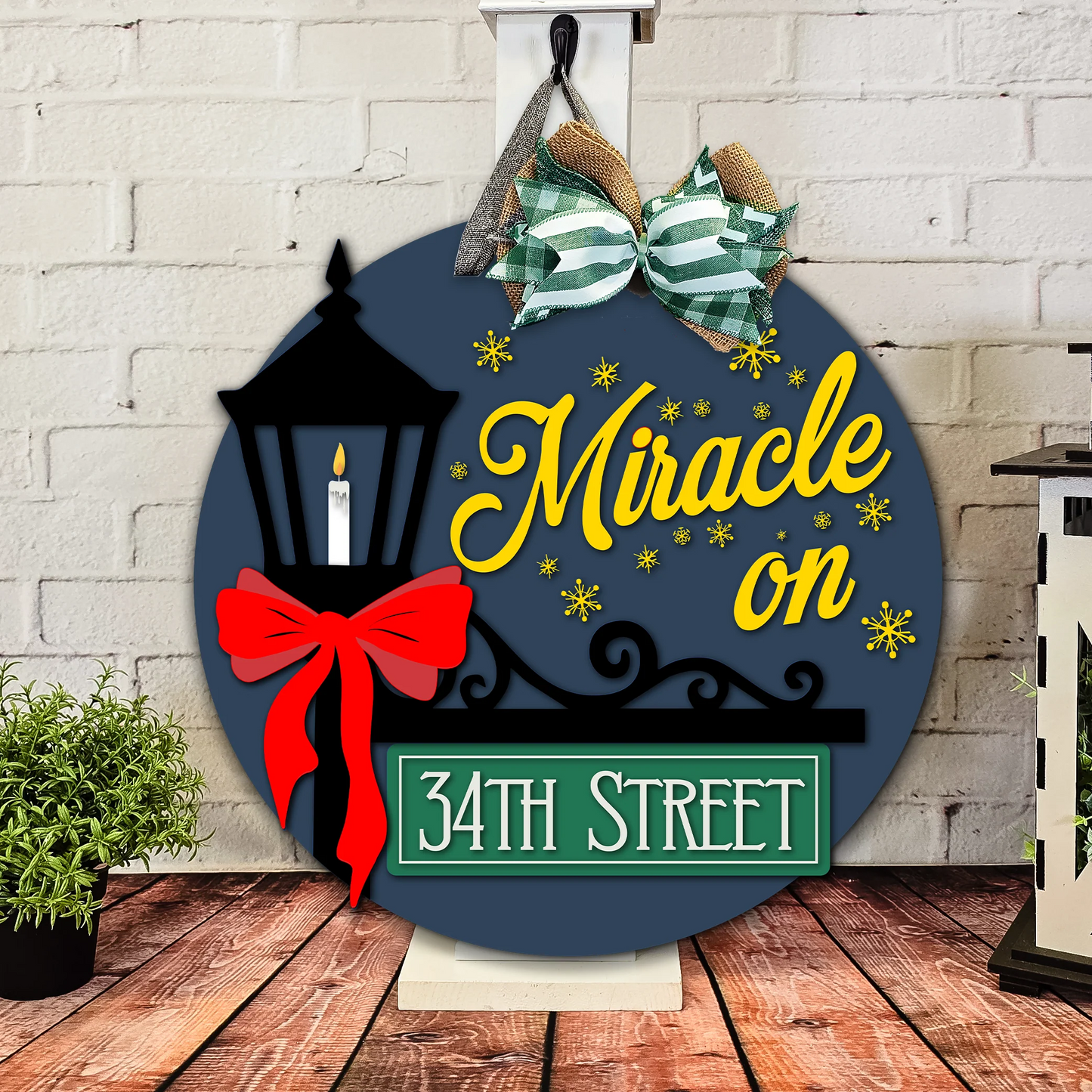 Miracle On 34th St | DIY Door or Tabletop Kit